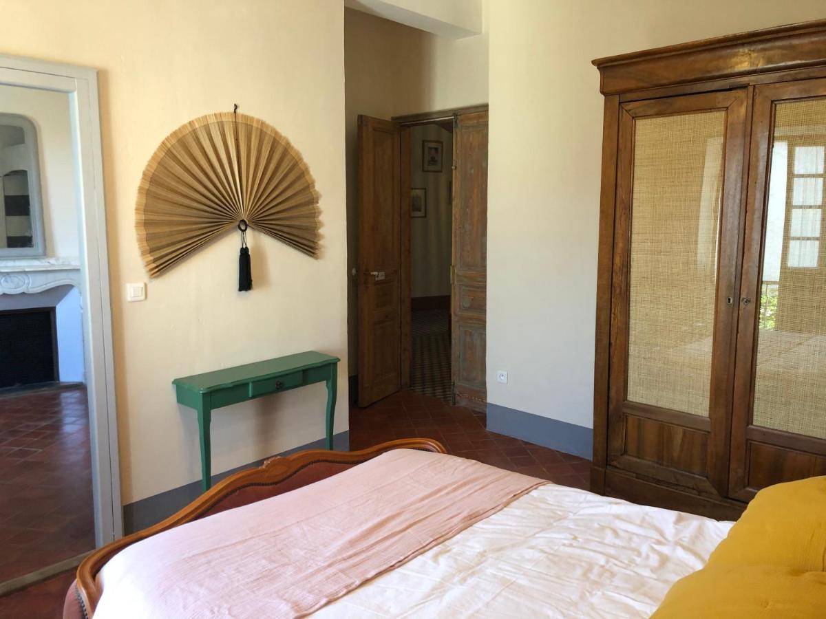 L'Oiseau Bleu Rollier Bed & Breakfast Roubia Ngoại thất bức ảnh