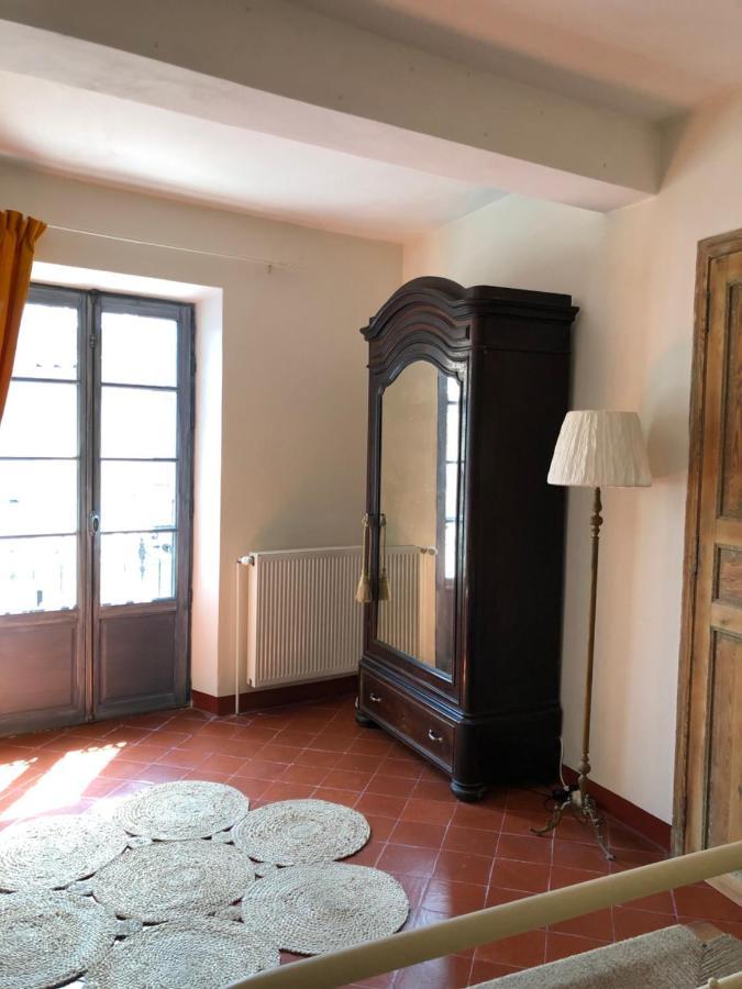 L'Oiseau Bleu Rollier Bed & Breakfast Roubia Ngoại thất bức ảnh