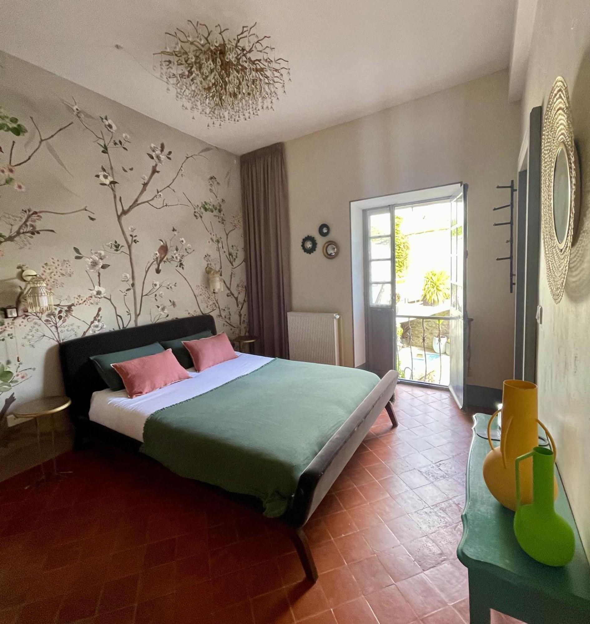 L'Oiseau Bleu Rollier Bed & Breakfast Roubia Ngoại thất bức ảnh
